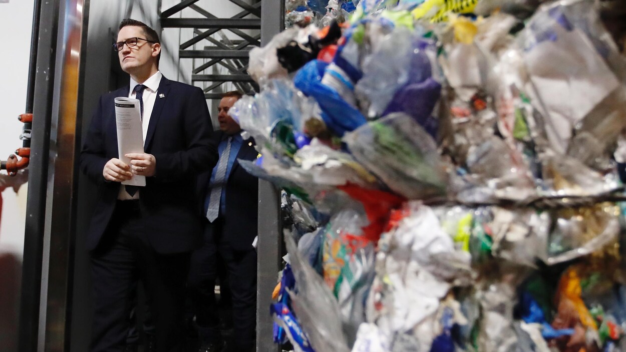 Québec fait des entreprises le principal maillon du recyclage